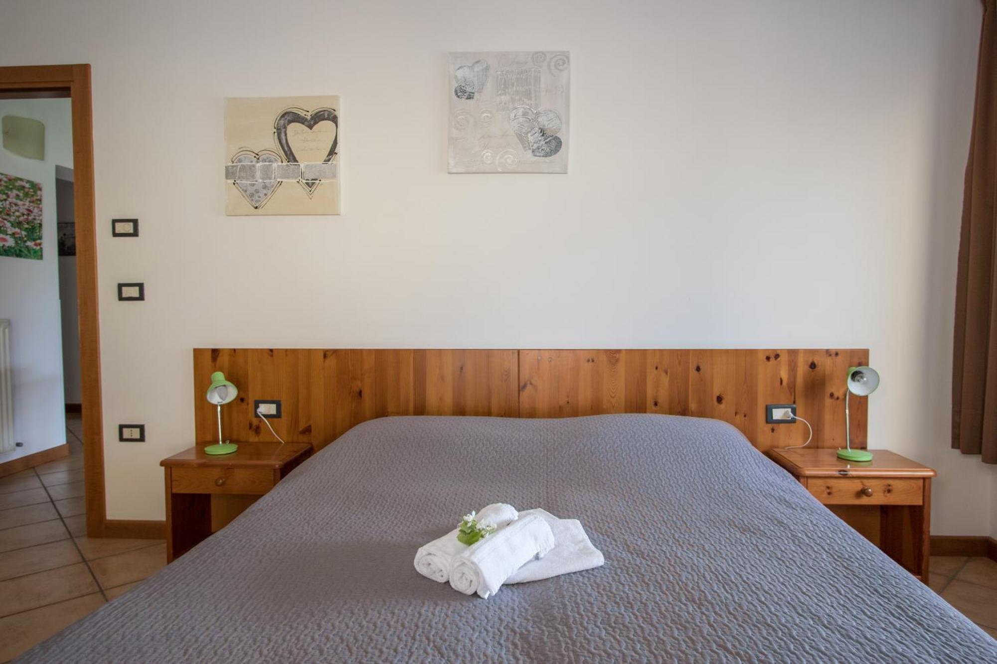 Agritur Comai Villa Riva del Garda Bagian luar foto